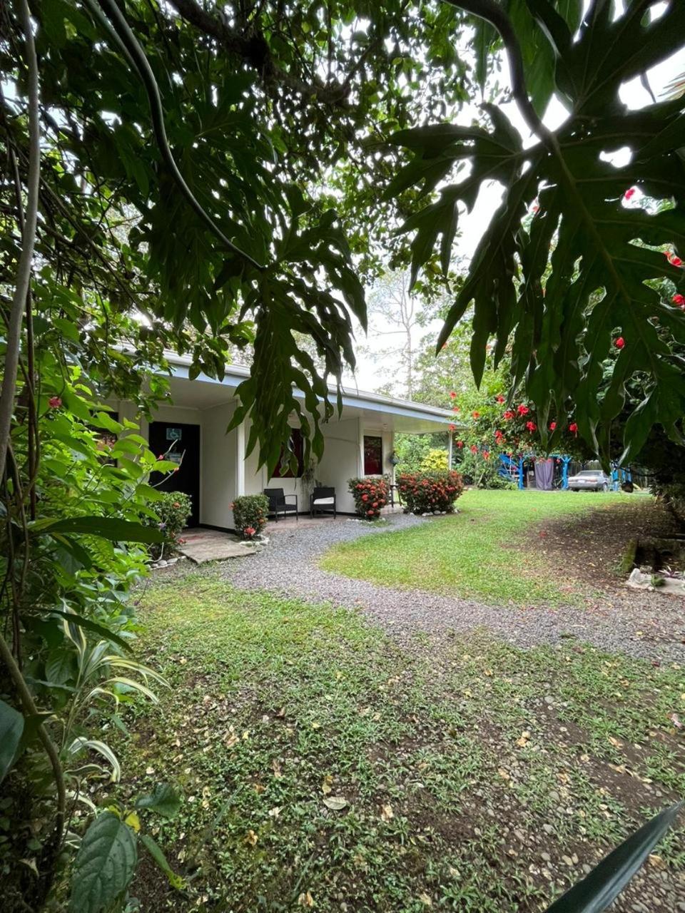 Casona Tica Linda Hotel Sarapiqui Exterior photo